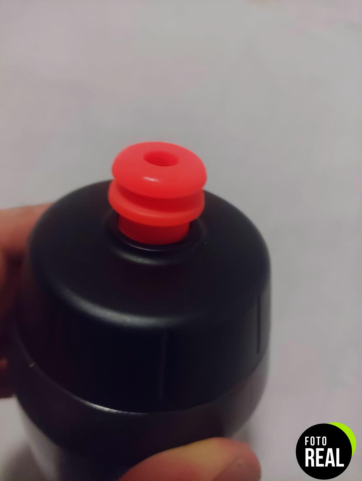 adidas-botella-05-perf-bttl-foto-2