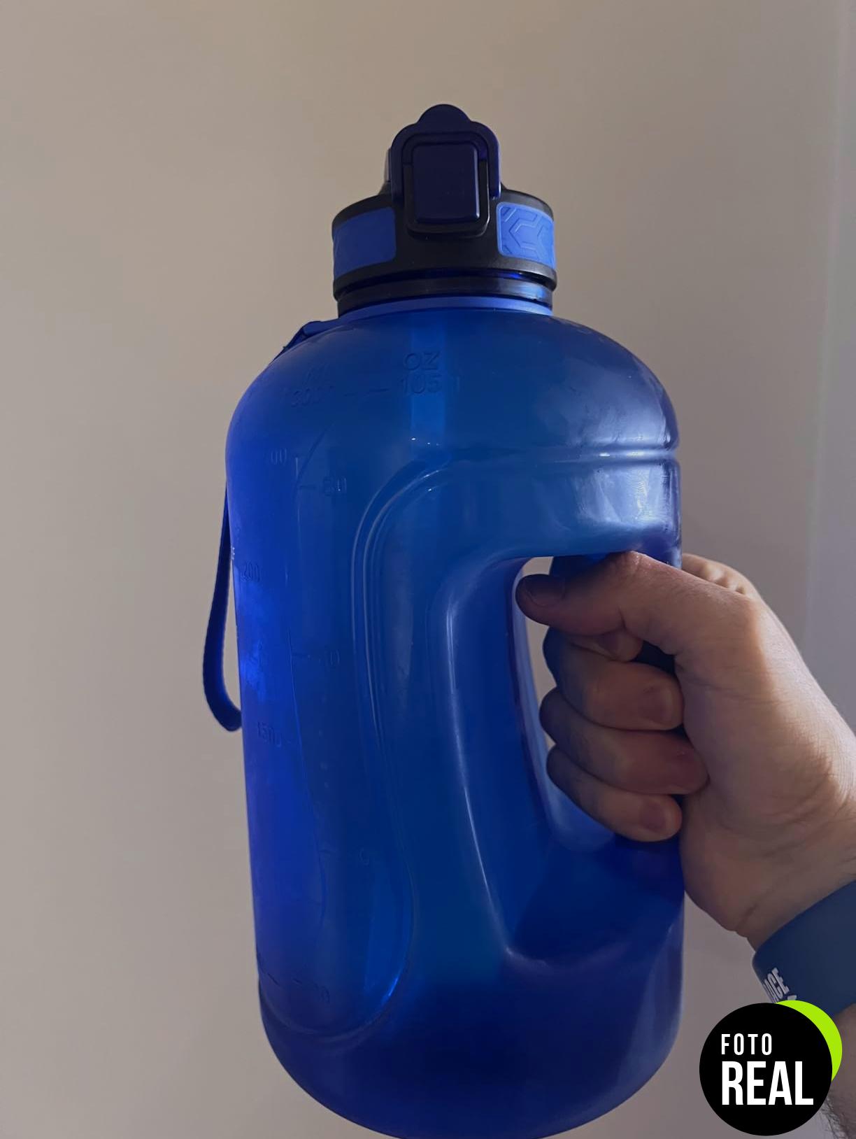 botella-agua-3l-cian-glekglek-foto-1