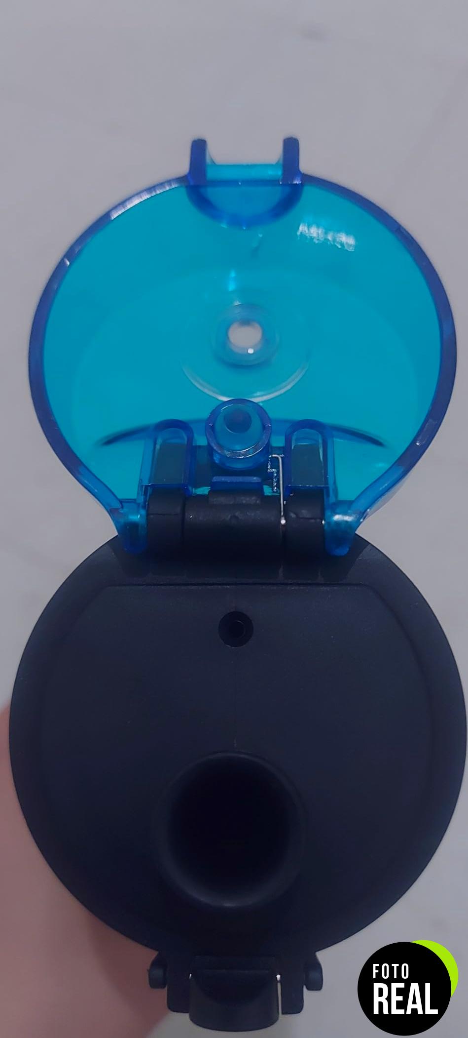 ion8-botella-agua-azul-600ml-foto-3