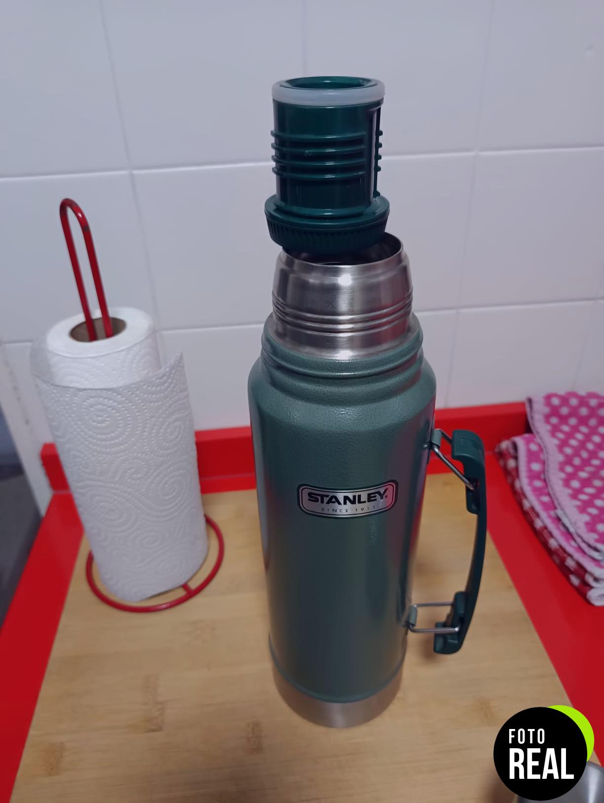 stanley-botella-termica-1-9l-foto-2